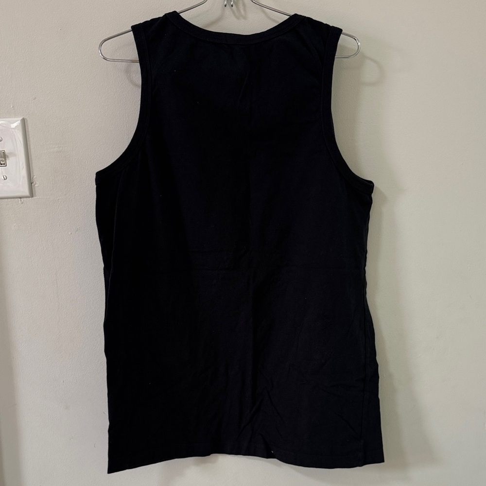 Nike Men’s Medium Black Tank with Vibrant Graphic - Picture 3 of 4